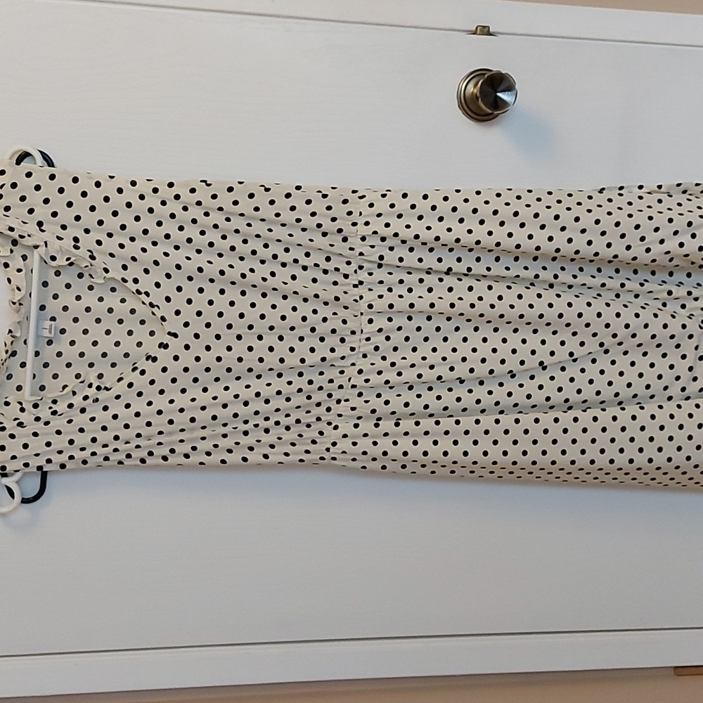 Polka Dot Sleeveless V-Neck Dress - Cream with Black Dots